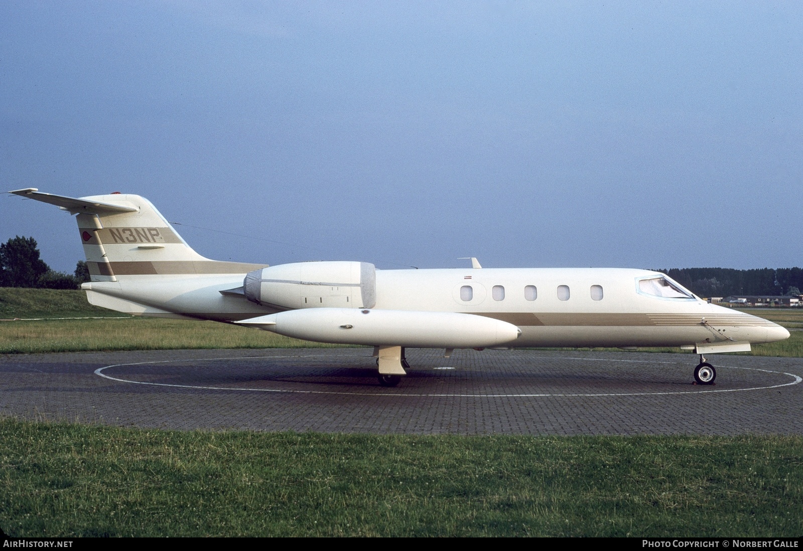 Aircraft Photo of N3NP | Gates Learjet 36A | AirHistory.net #345842
