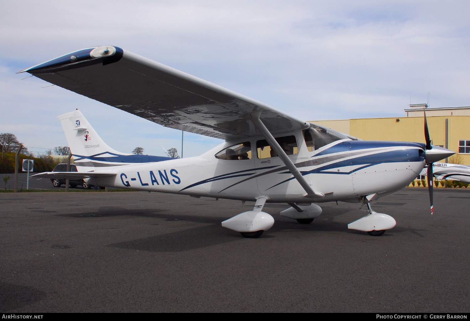 Aircraft Photo of G-LANS | Cessna 182T Skylane | AirHistory.net #345878