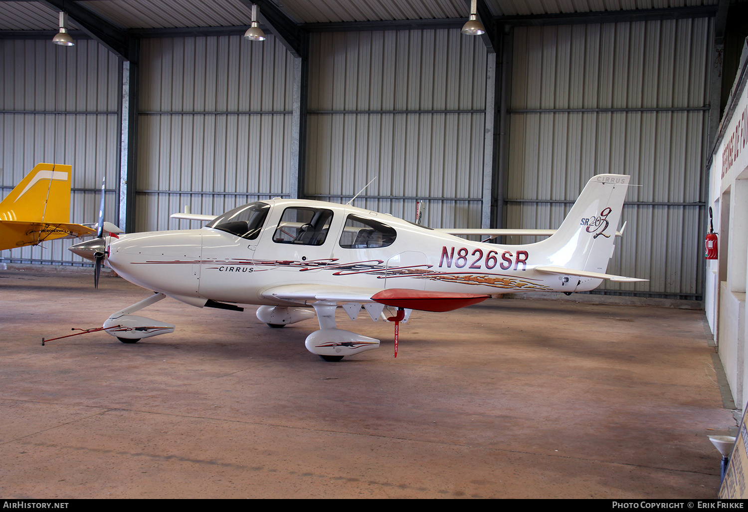 Aircraft Photo of N826SR | Cirrus SR-20 G2 | AirHistory.net #345949