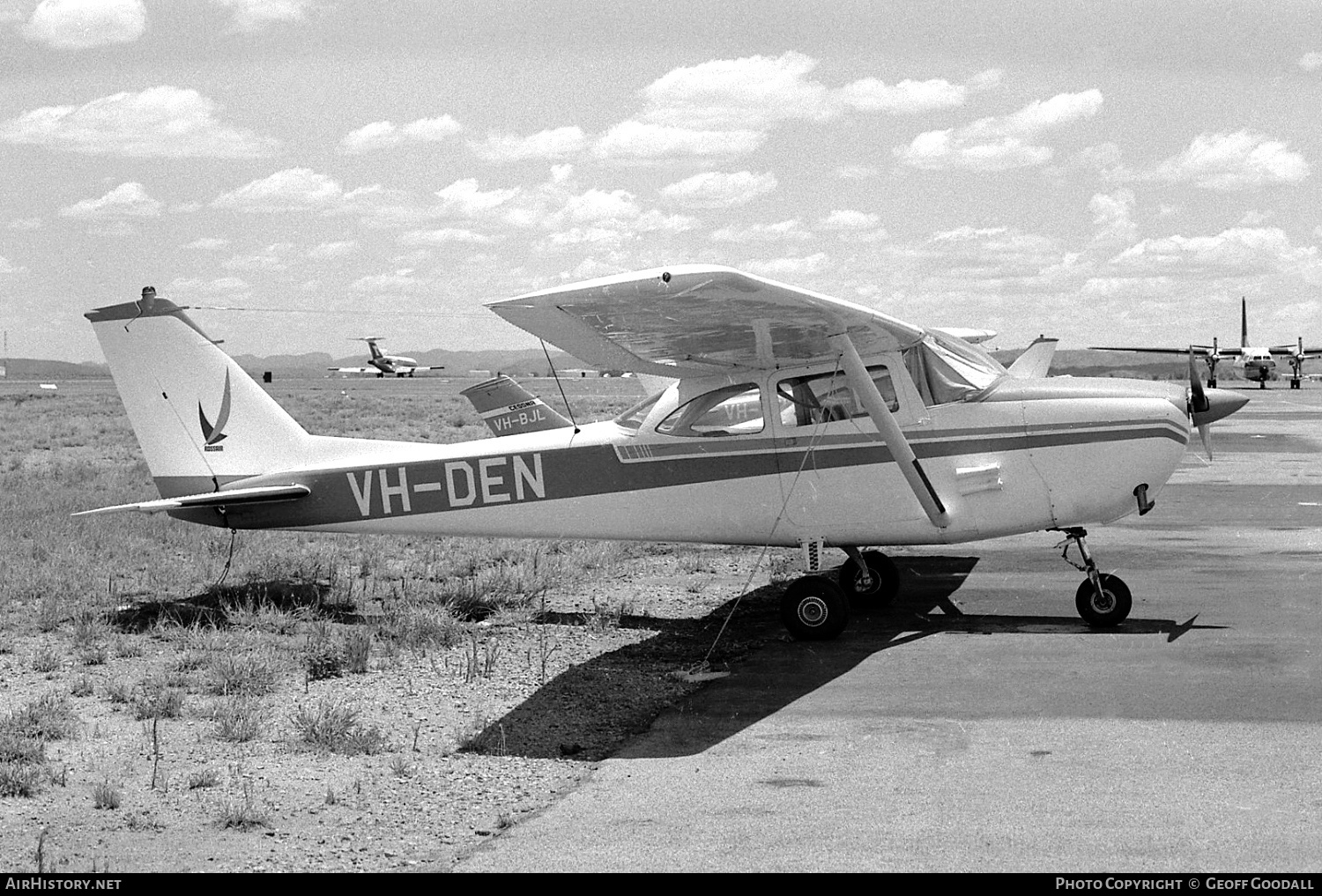 Aircraft Photo of VH-DEN | Cessna 172D Skyhawk | Rossair | AirHistory.net #345994