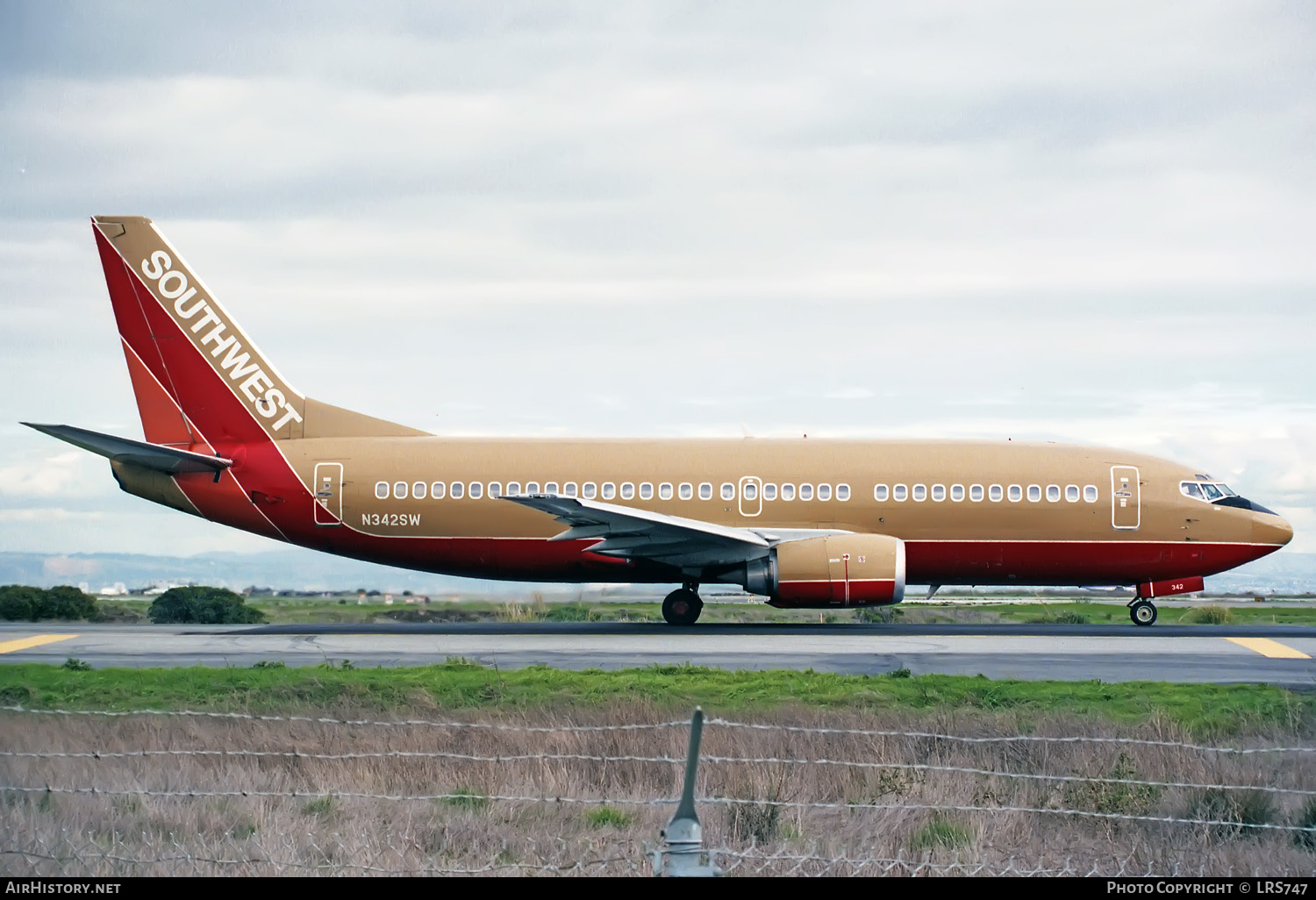 Aircraft Photo of N342SW | Boeing 737-3H4 | Southwest Airlines | AirHistory.net #346017