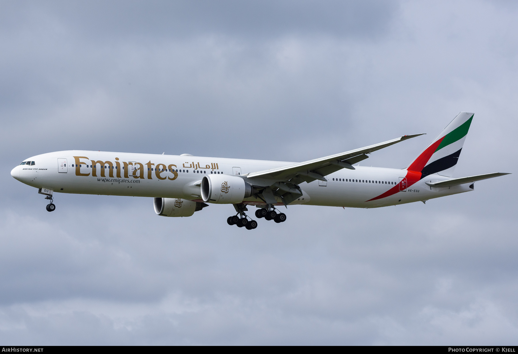 Aircraft Photo of A6-EGU | Boeing 777-31H/ER | Emirates | AirHistory.net #346094