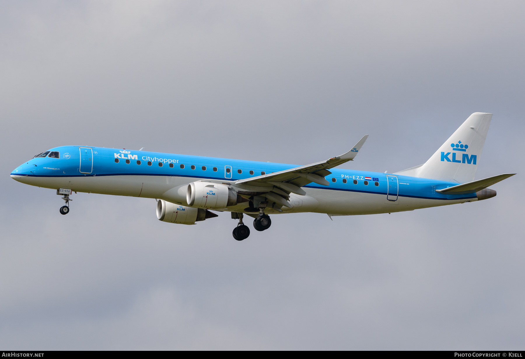 Aircraft Photo of PH-EZZ | Embraer 190STD (ERJ-190-100STD) | KLM Cityhopper | AirHistory.net #346098