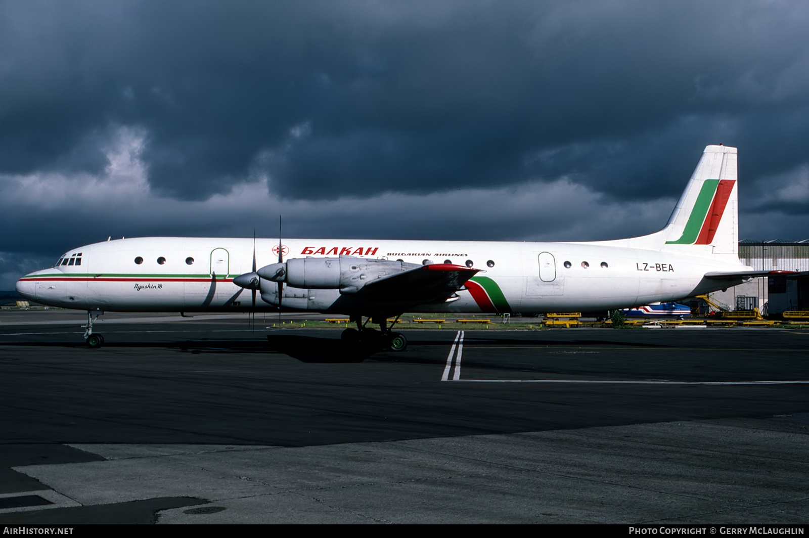 Aircraft Photo of LZ-BEA | Ilyushin Il-18D | Balkan - Bulgarian Airlines | AirHistory.net #346167