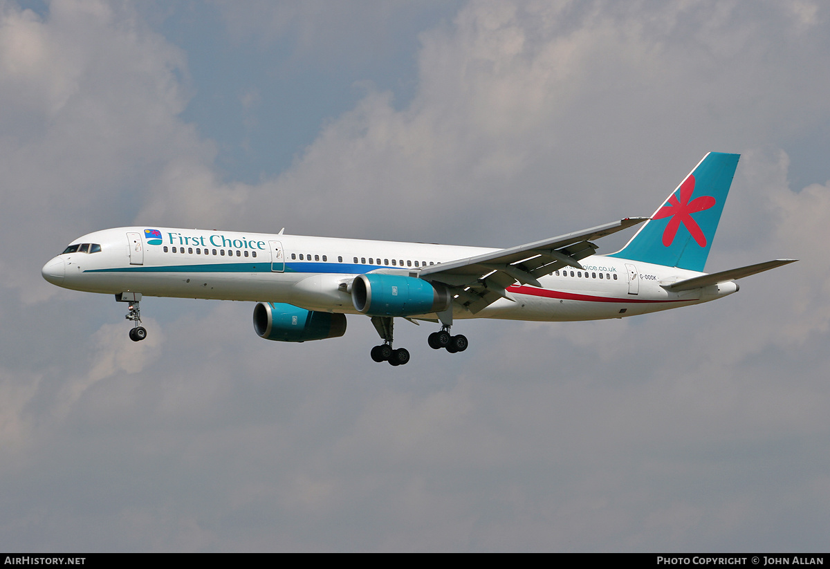 Aircraft Photo of G-OOOK | Boeing 757-236 | First Choice Airways | AirHistory.net #346203