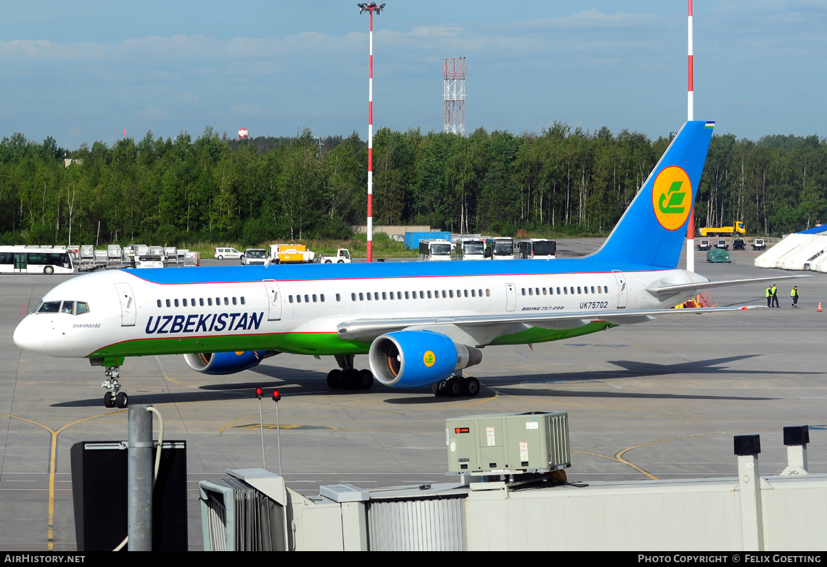 Aircraft Photo of UK75702 | Boeing 757-23P | Uzbekistan Airways | AirHistory.net #346243