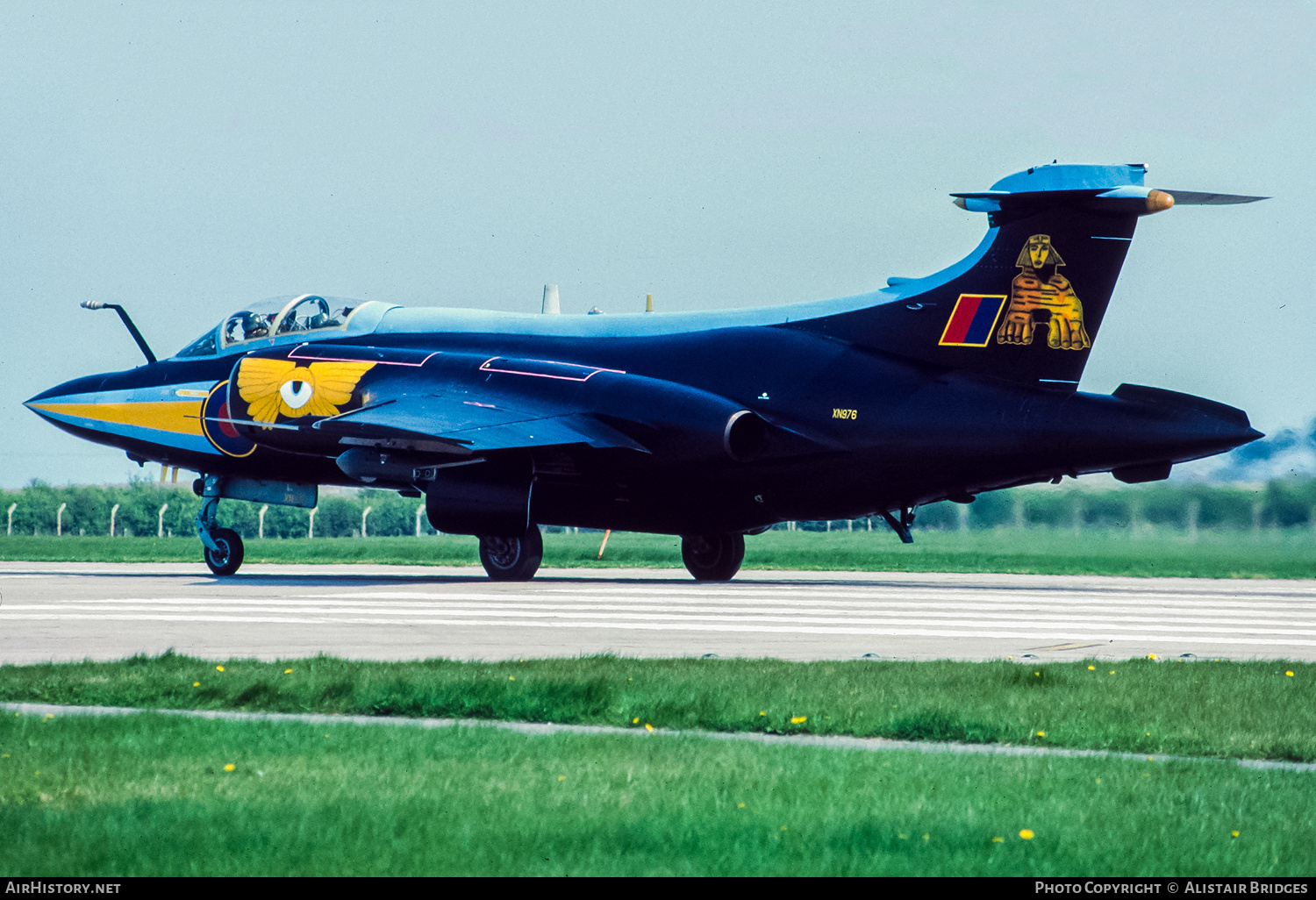 Aircraft Photo of XN976 | Hawker Siddeley Buccaneer S2B | UK - Air Force | AirHistory.net #346247