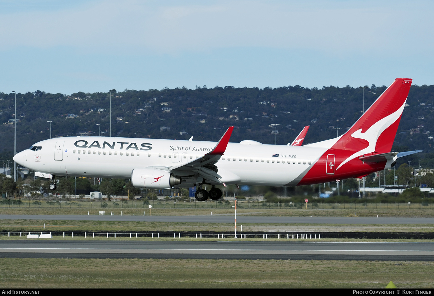 Aircraft Photo of VH-VZG | Boeing 737-838 | Qantas | AirHistory.net #346259