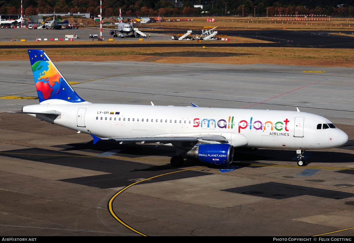Aircraft Photo of LY-SPI | Airbus A320-214 | Small Planet Airlines | AirHistory.net #346264