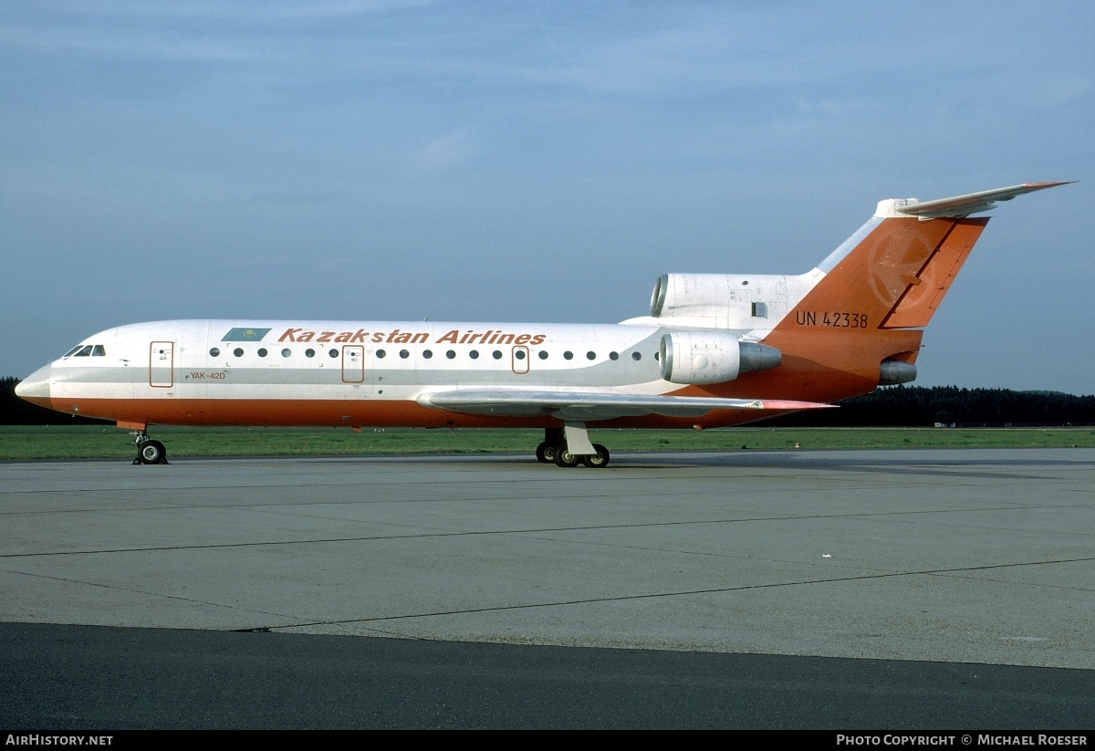 Aircraft Photo of UN-42338 | Yakovlev Yak-42 | Kazakhstan Airlines | AirHistory.net #346425