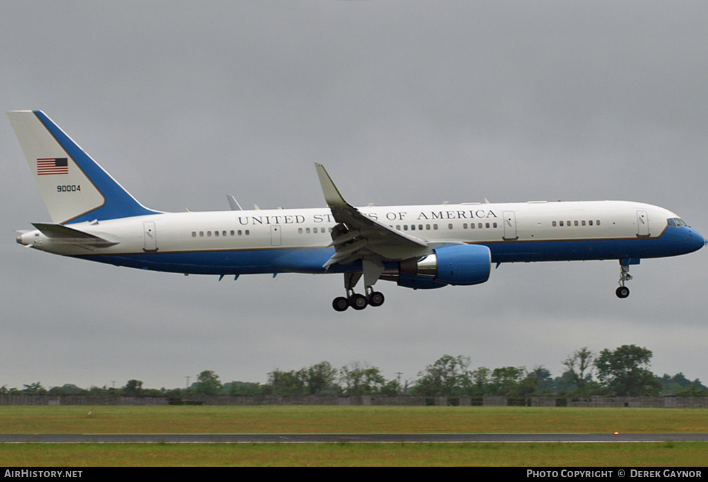Aircraft Photo of 99-0004 / 90004 | Boeing C-32A (757-200) | USA - Air Force | AirHistory.net #346543