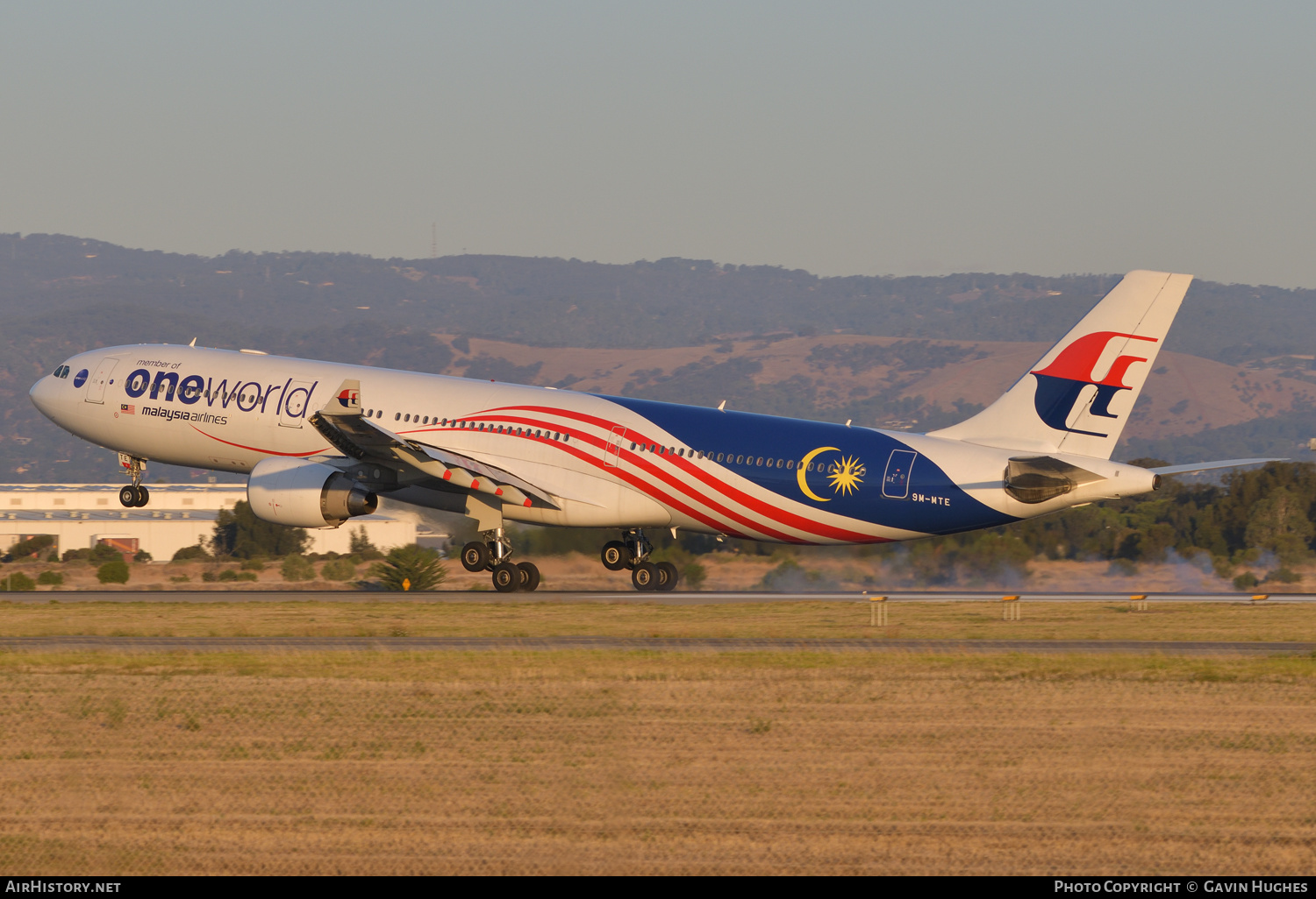Aircraft Photo of 9M-MTE | Airbus A330-323E | Malaysia Airlines | AirHistory.net #346558