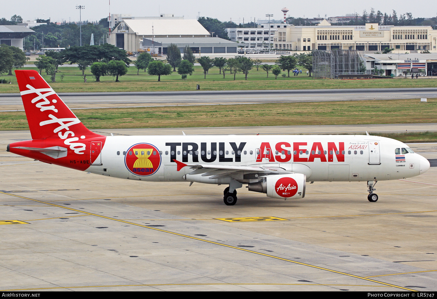 Aircraft Photo of HS-ABE | Airbus A320-216 | AirAsia | AirHistory.net #346629