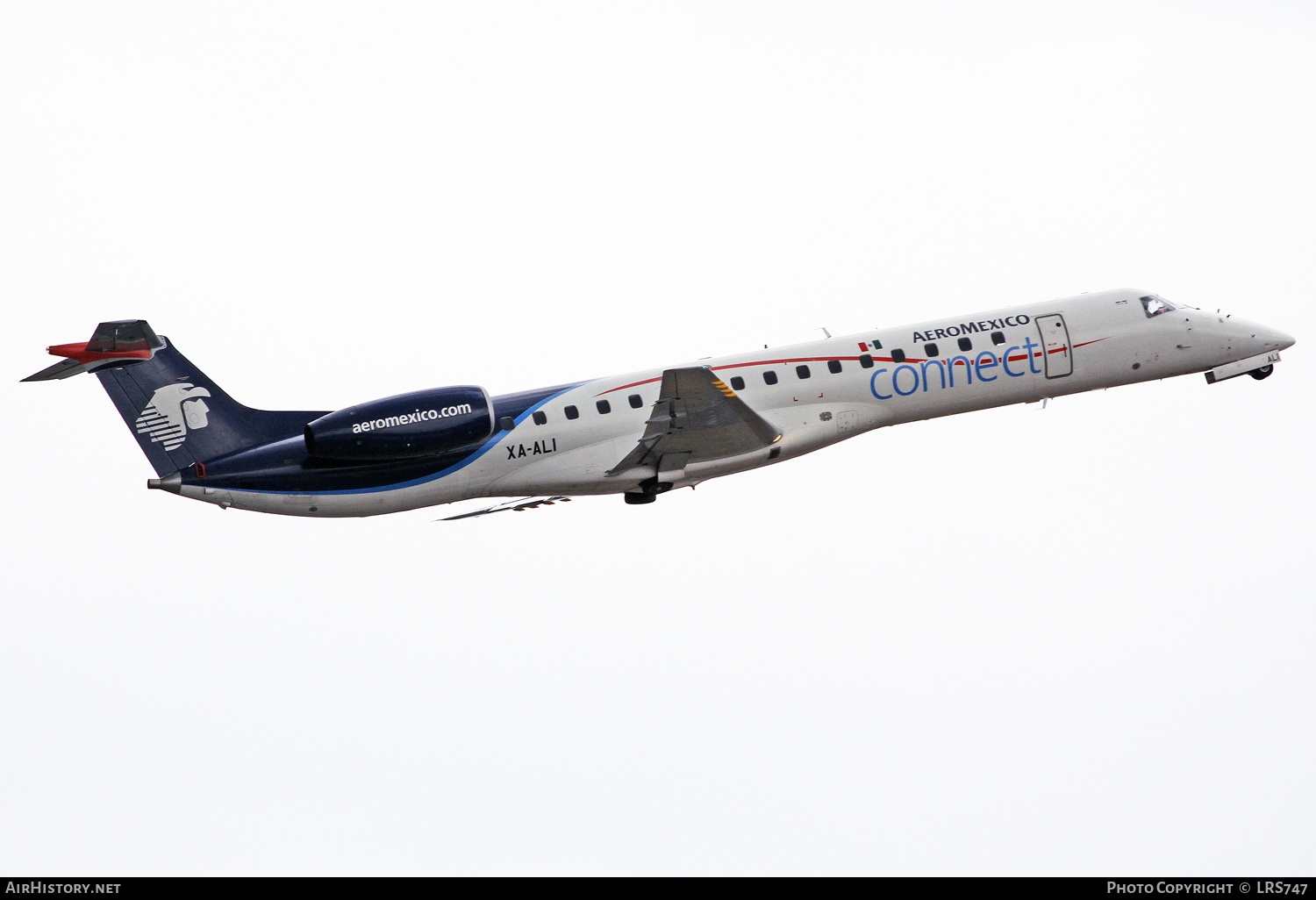 Aircraft Photo of XA-ALI | Embraer ERJ-145LR (EMB-145LR) | AeroMéxico Connect | AirHistory.net #346638