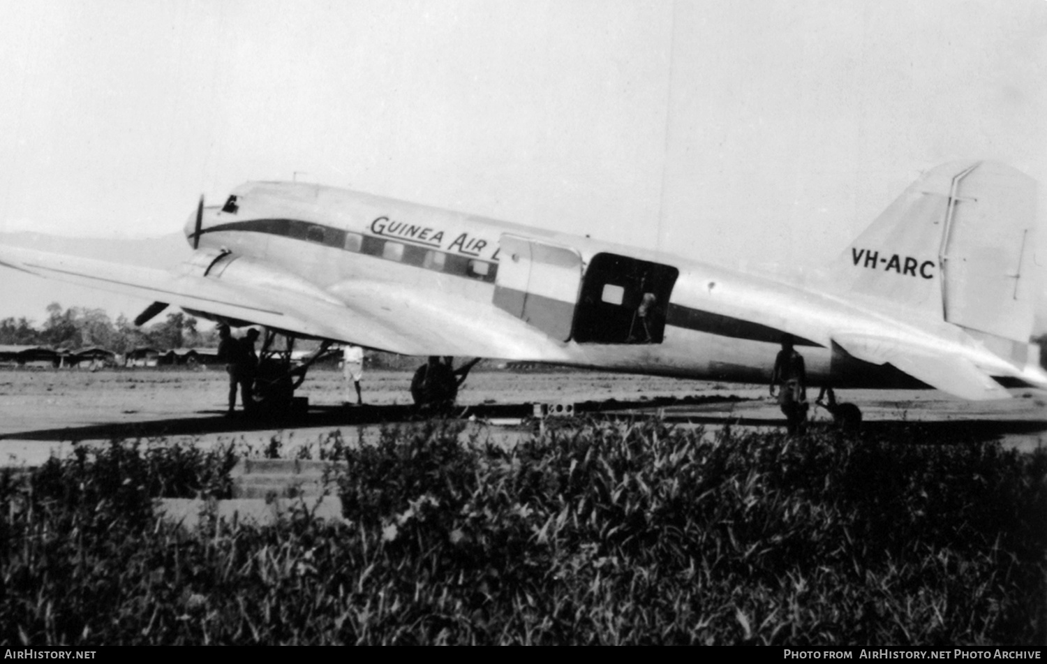 Aircraft Photo of VH-ARC | Douglas C-39 | Guinea Air Traders | AirHistory.net #346644