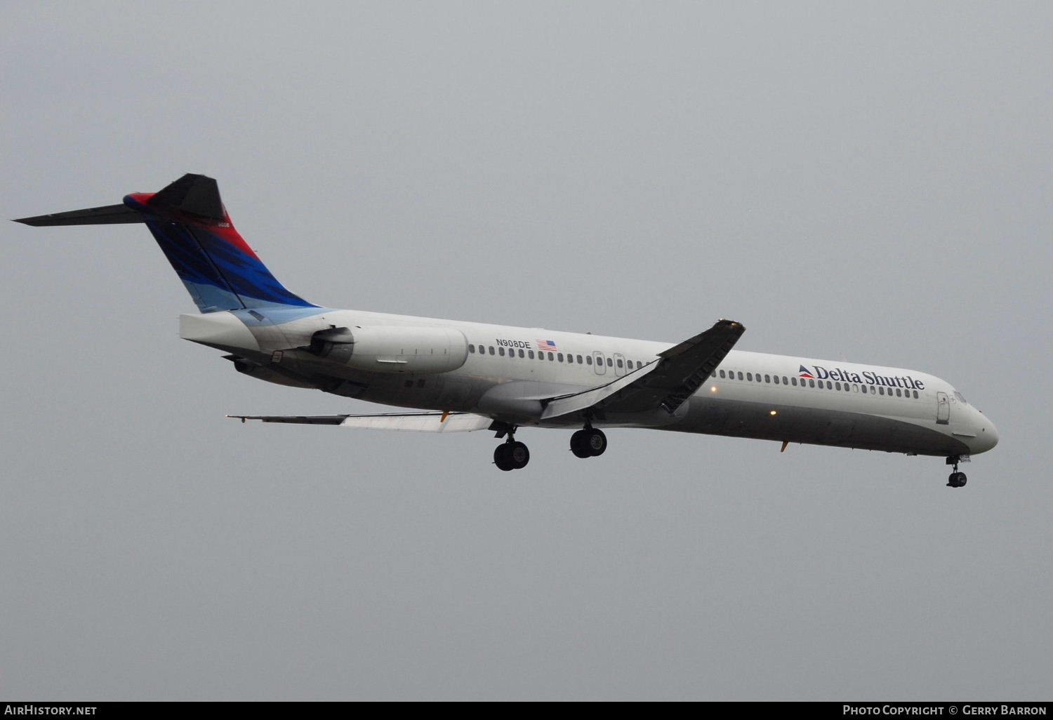 Aircraft Photo of N908DE | McDonnell Douglas MD-88 | Delta Shuttle | AirHistory.net #346650