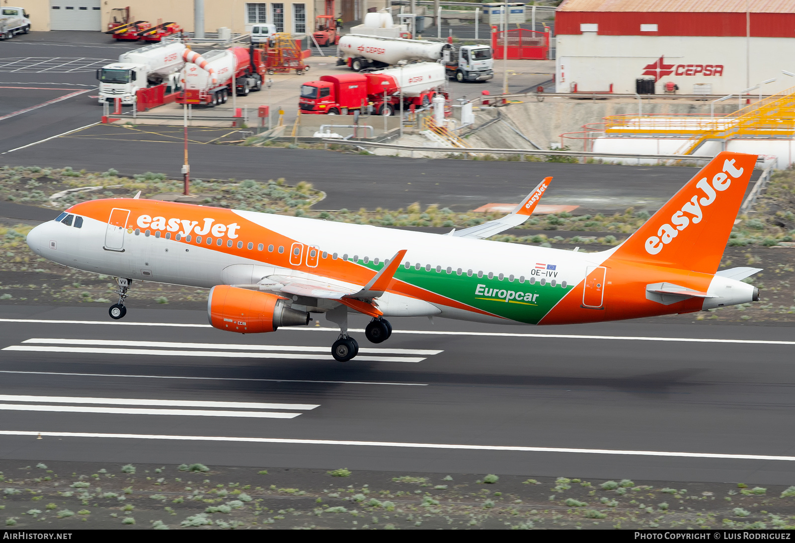Aircraft Photo of OE-IVV | Airbus A320-214 | EasyJet | AirHistory.net #346936