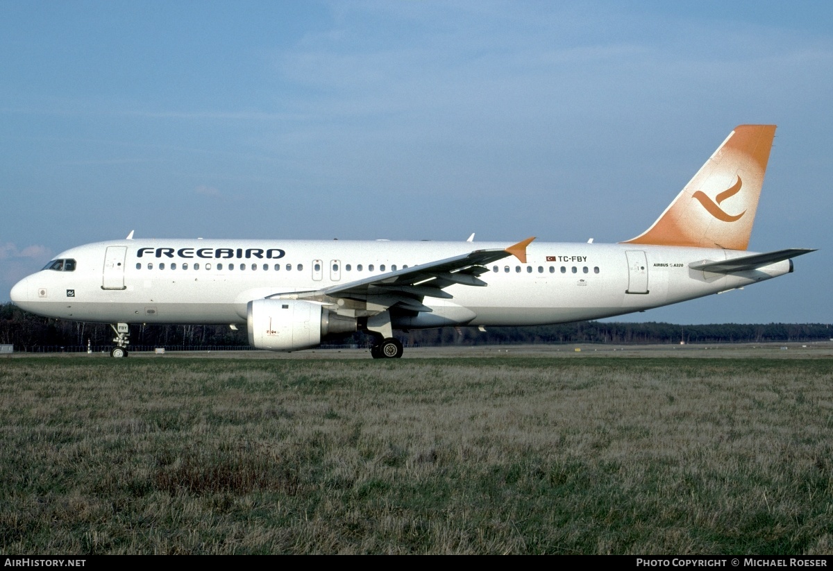 Aircraft Photo of TC-FBY | Airbus A320-211 | Freebird Airlines | AirHistory.net #347027