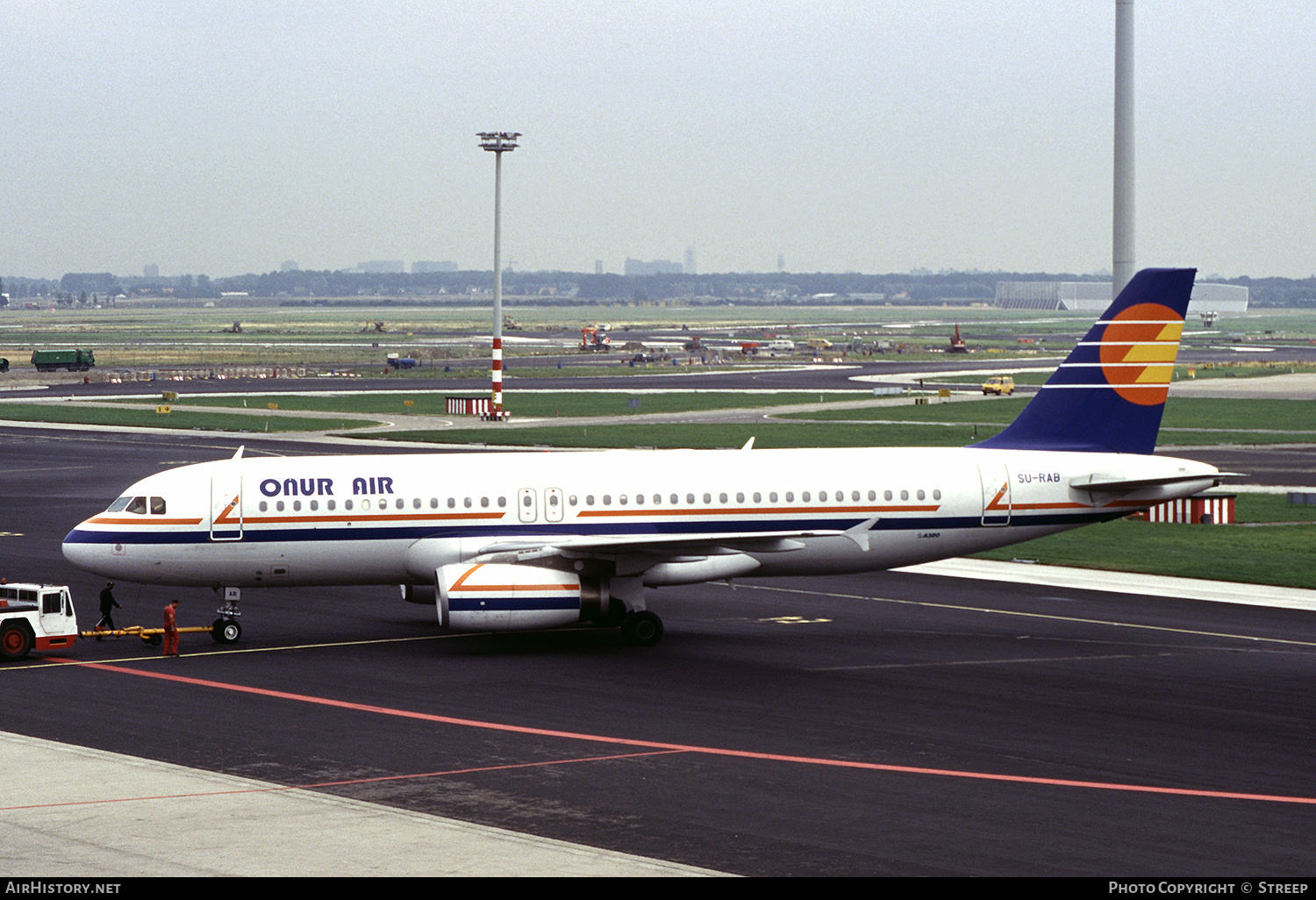 Aircraft Photo of SU-RAB | Airbus A320-231 | Onur Air | AirHistory.net #347112