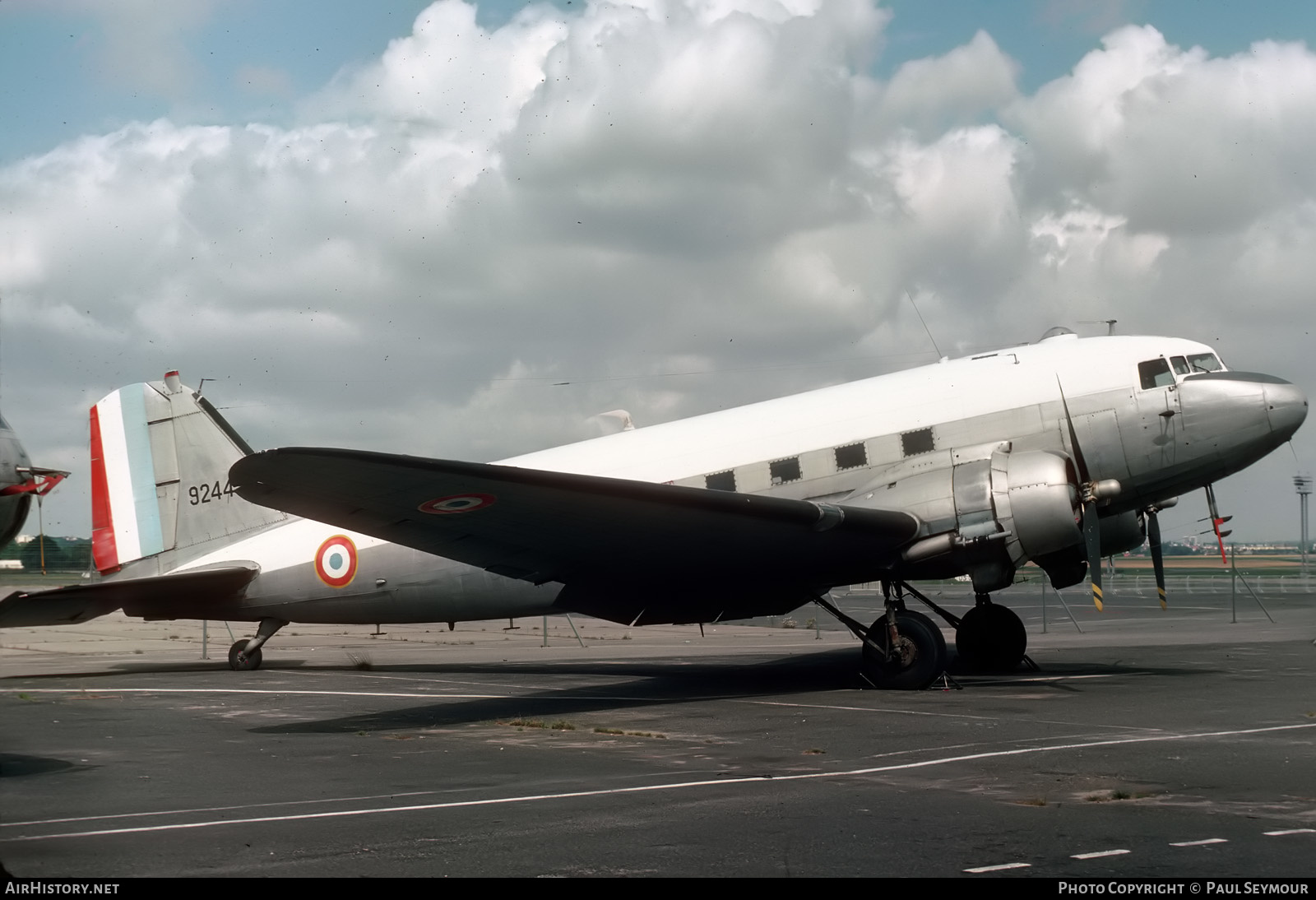 Aircraft Photo of 92449 | Douglas C-47A Skytrain | France - Air Force | AirHistory.net #347236