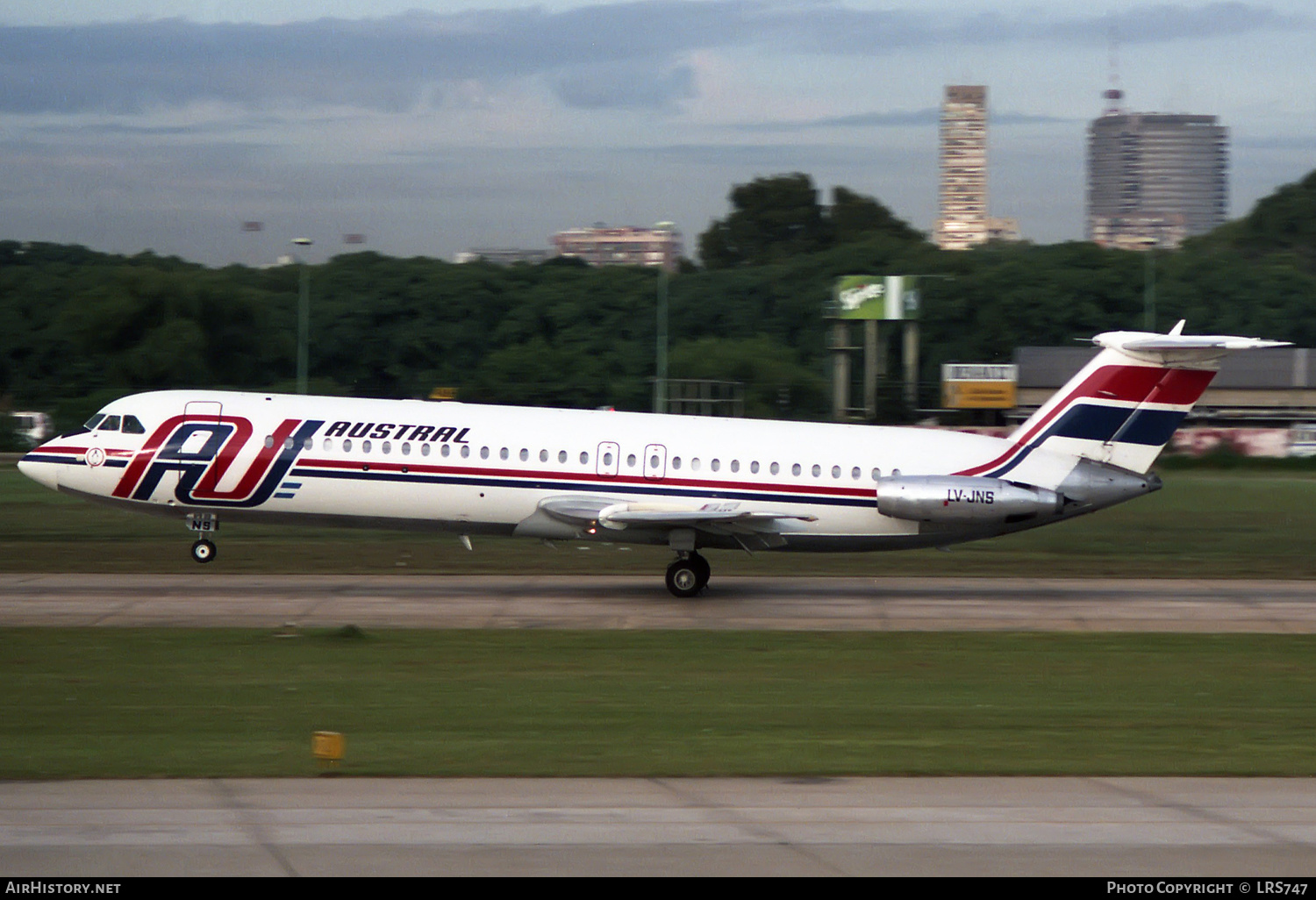 Aircraft Photo of LV-JNS | BAC 111-521FH One-Eleven | Austral Líneas Aéreas | AirHistory.net #347245