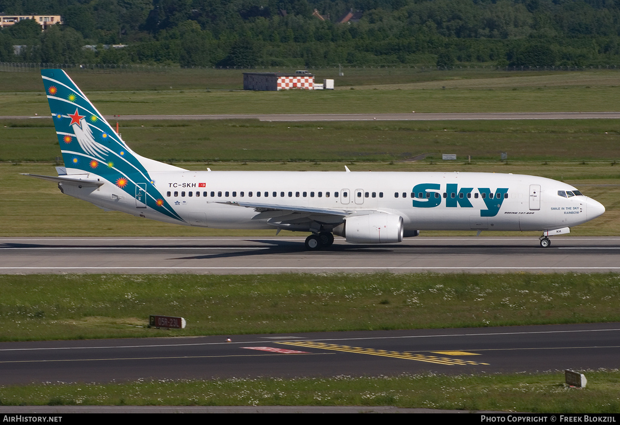Aircraft Photo of TC-SKH | Boeing 737-8BK | Sky Airlines | AirHistory.net #347341
