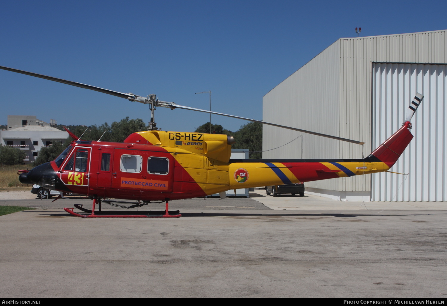 Aircraft Photo of CS-HEZ | Bell 212 Twin Two-Twelve | Inaer | Autoridade Nacional de Emergência e Proteção Civil | AirHistory.net #347352