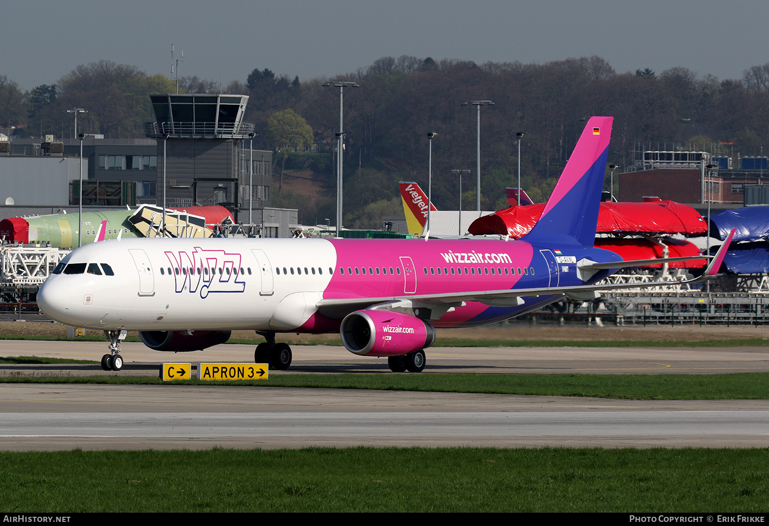 Aircraft Photo of D-AVXL | Airbus A321-231 | Wizz Air | AirHistory.net #347364