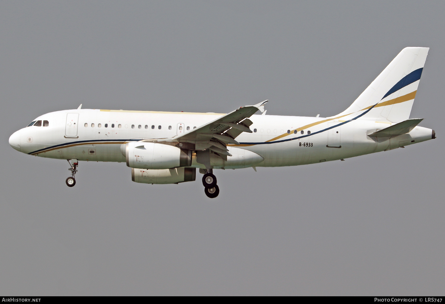 Aircraft Photo of B-6933 | Airbus ACJ319 (A319-133/CJ) | AirHistory.net #347414