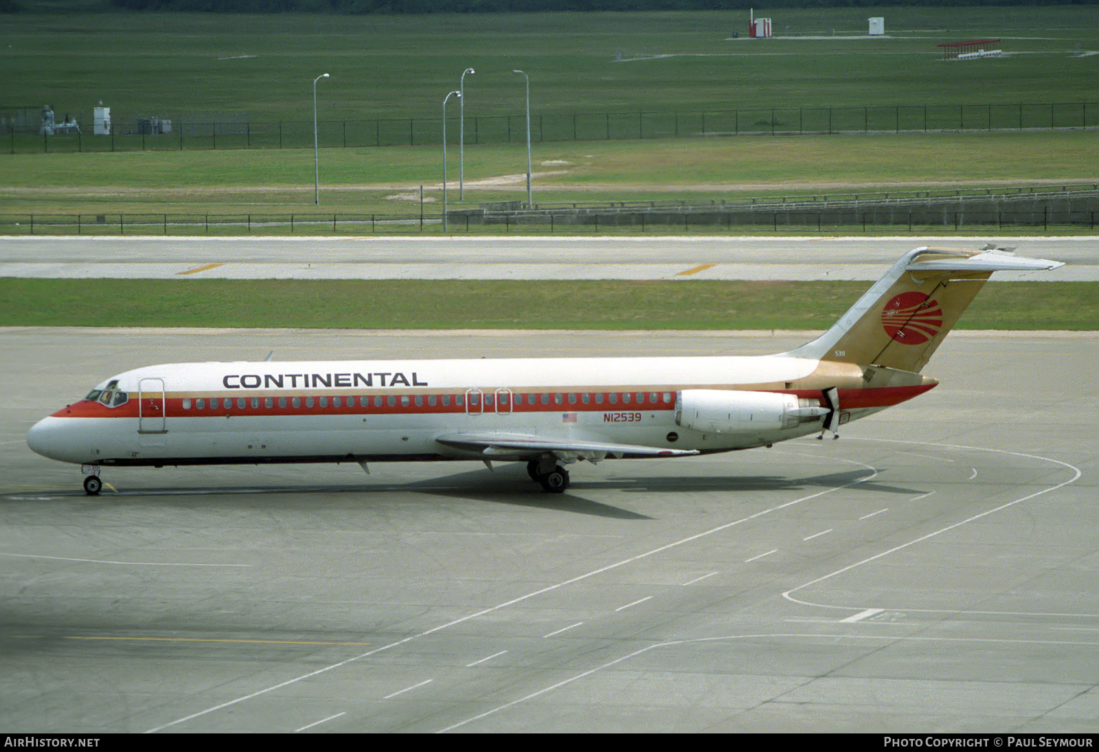 Aircraft Photo of N12539 | McDonnell Douglas DC-9-32 | Continental Airlines | AirHistory.net #347421