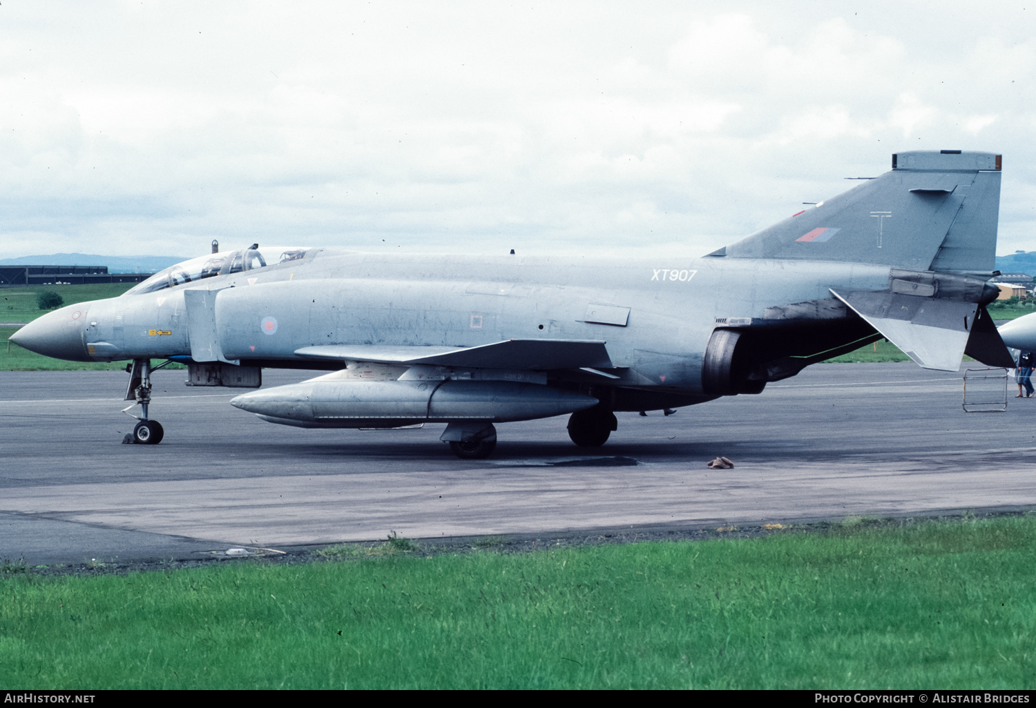 Aircraft Photo of XT907 | McDonnell Douglas F-4M Phantom FGR2 | UK - Air Force | AirHistory.net #347573