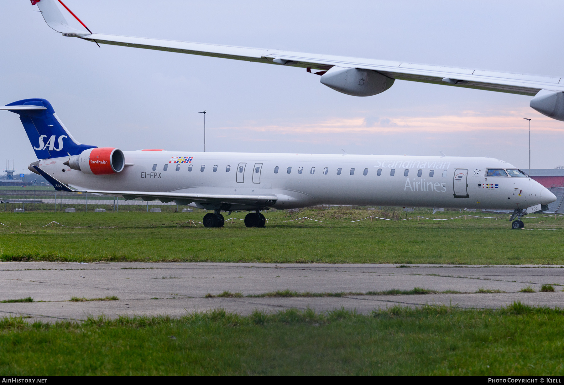 Aircraft Photo of EI-FPX | Bombardier CRJ-900LR (CL-600-2D24) | Scandinavian Airlines - SAS | AirHistory.net #347600