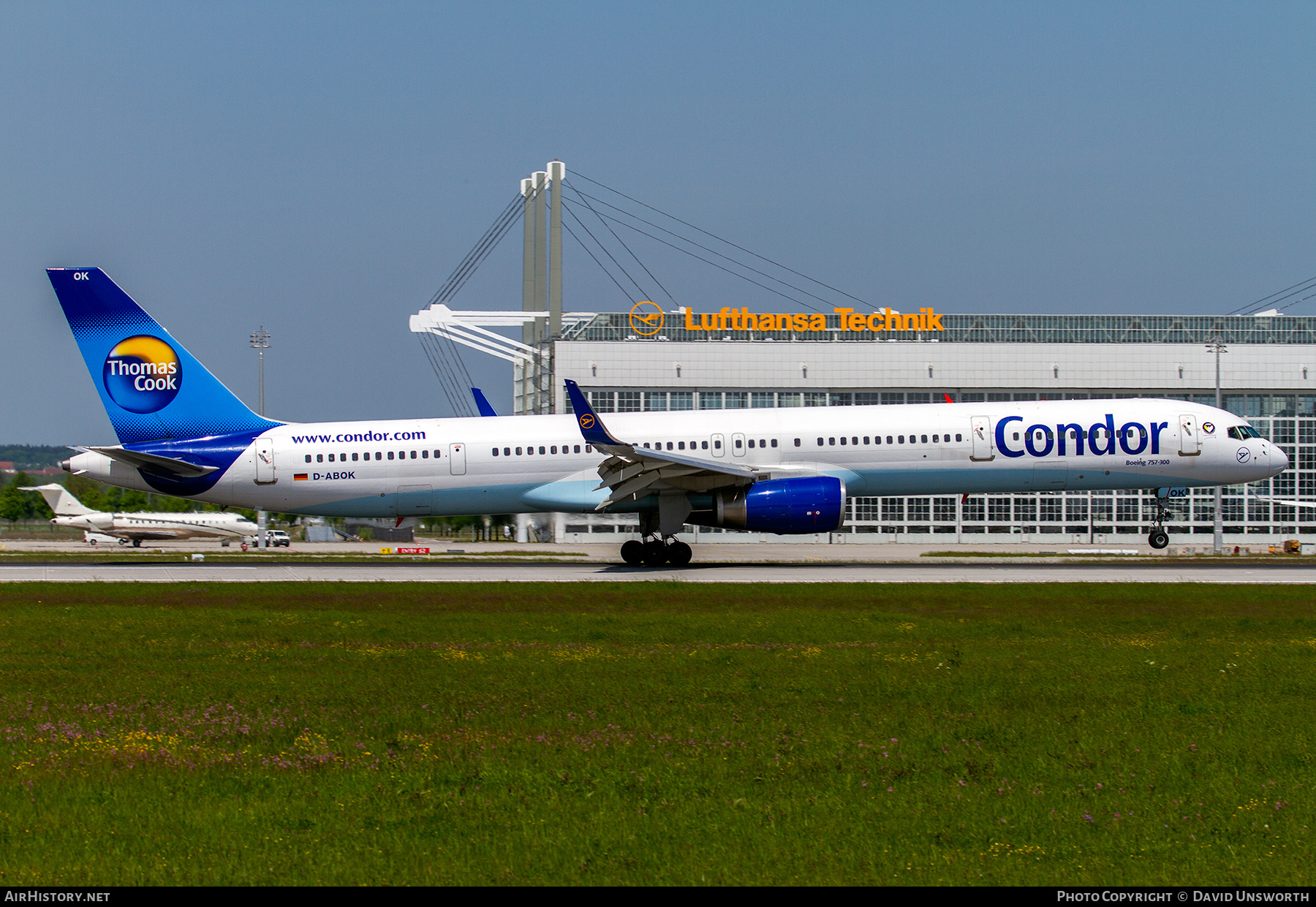 Aircraft Photo of D-ABOK | Boeing 757-330 | Condor Flugdienst | AirHistory.net #347677