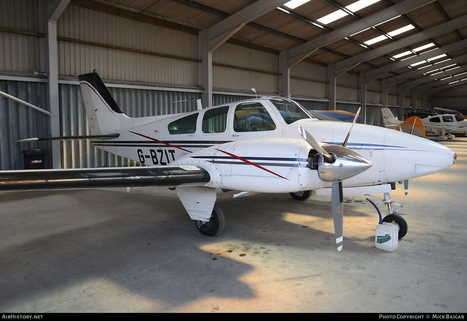 Aircraft Photo of G-BZIT | Beech B55 Baron (95-B55) | AirHistory.net #347702