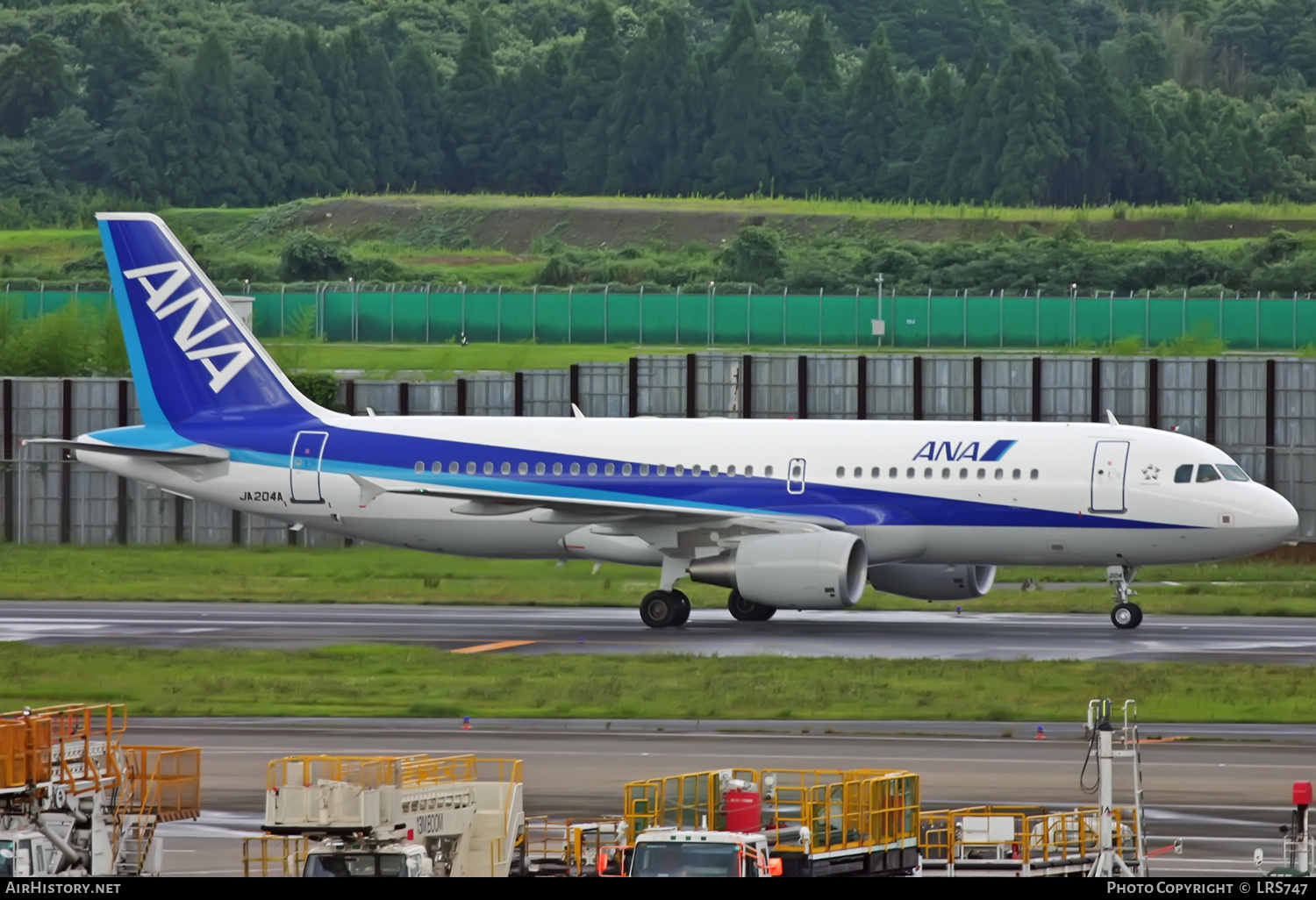 Aircraft Photo of JA204A | Airbus A320-214 | All Nippon Airways - ANA | AirHistory.net #347730
