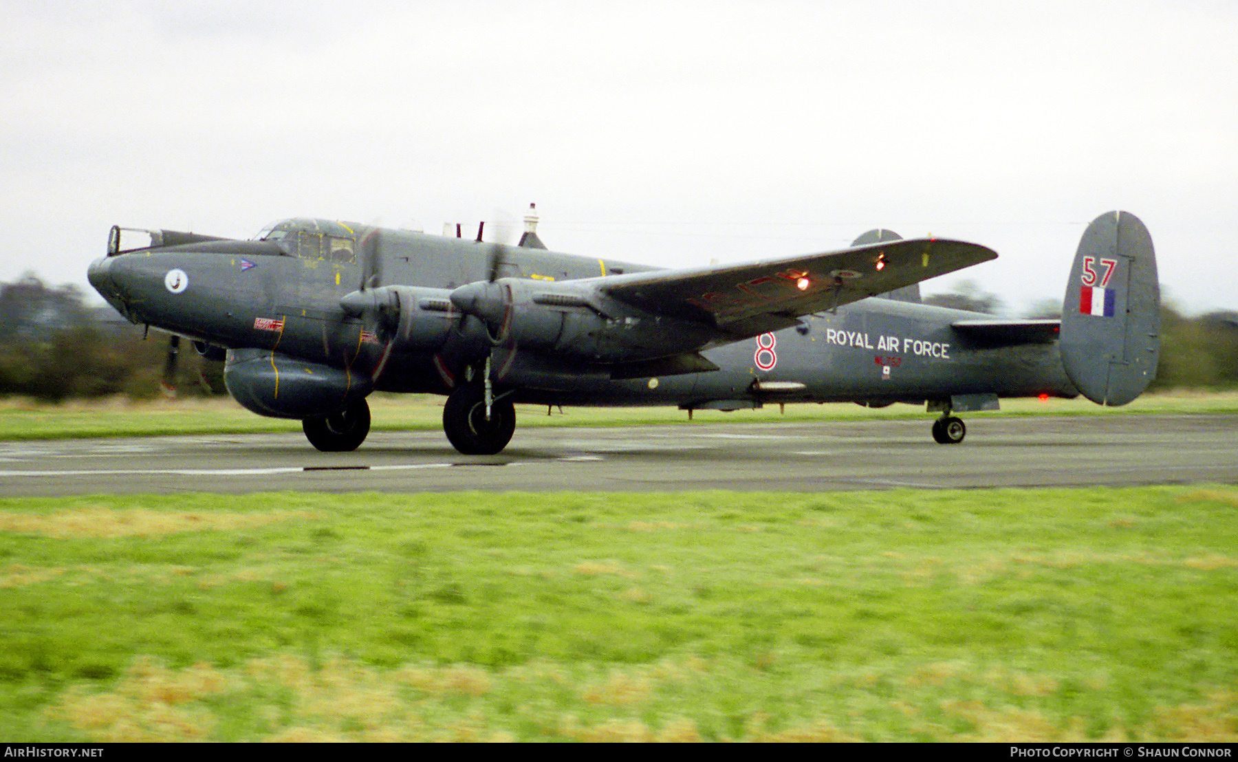 Aircraft Photo of WL757 | Avro 696 Shackleton AEW2 | UK - Air Force | AirHistory.net #347742