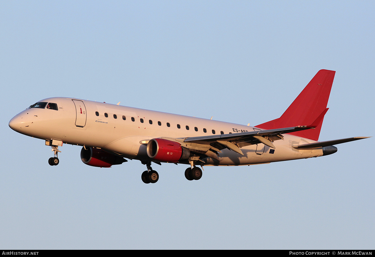 Aircraft Photo of ES-AEB | Embraer 170STD (ERJ-170-100STD) | Estonian Air | AirHistory.net #347792