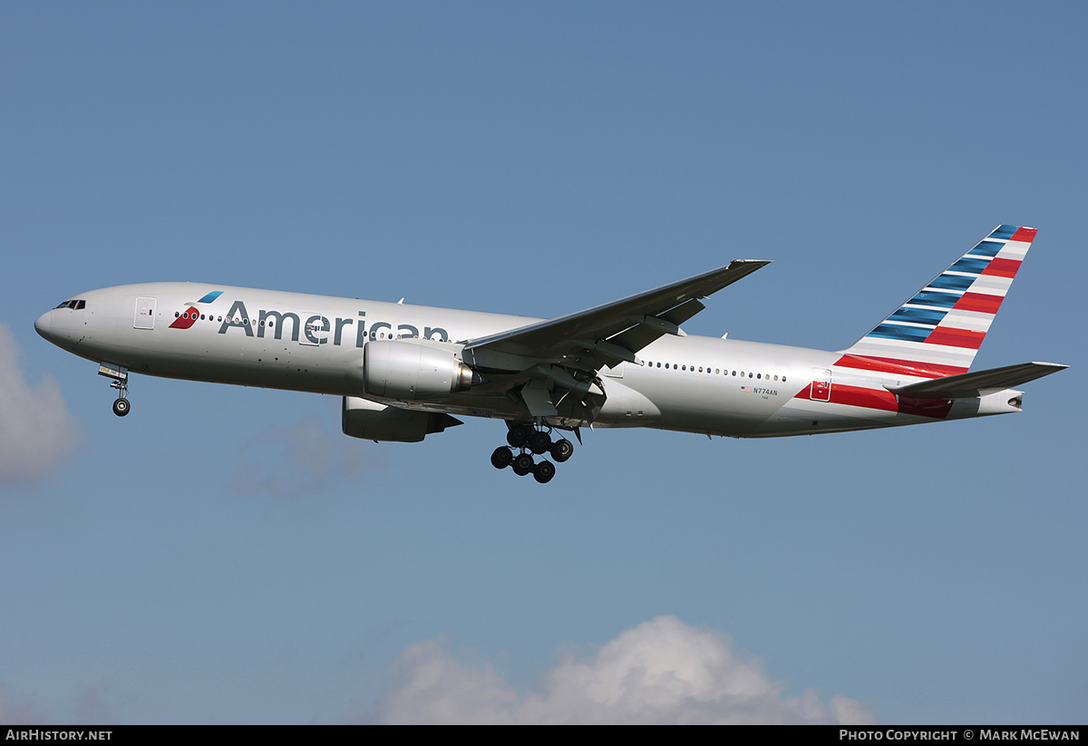 Aircraft Photo of N774AN | Boeing 777-223/ER | American Airlines | AirHistory.net #347904