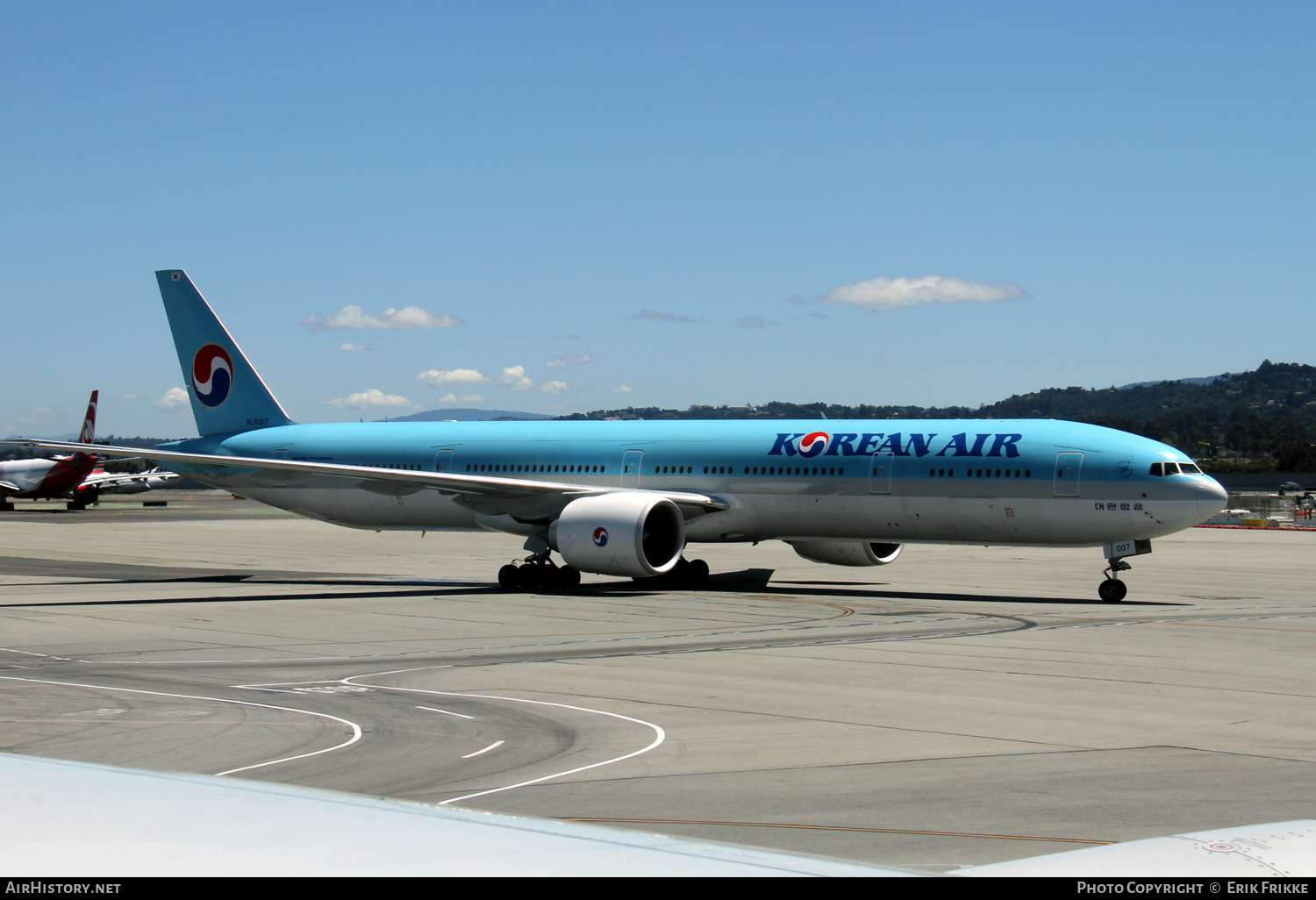 Aircraft Photo of HL8007 | Boeing 777-3B5/ER | Korean Air | AirHistory.net #347924