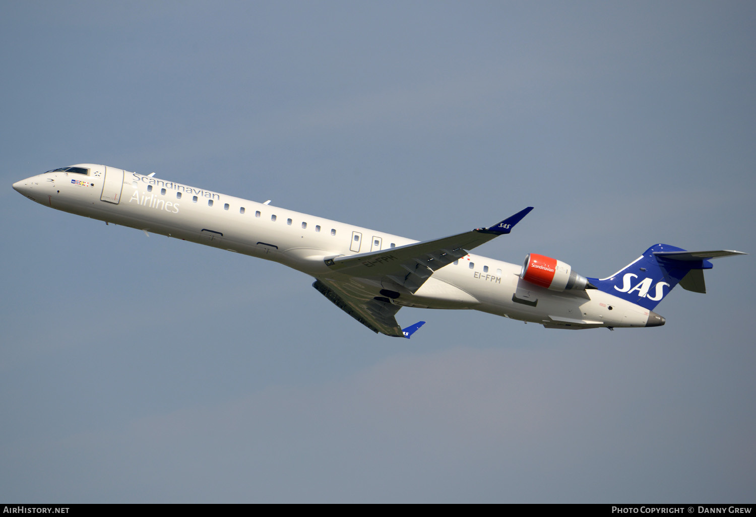 Aircraft Photo of EI-FPM | Bombardier CRJ-900LR (CL-600-2D24) | Scandinavian Airlines - SAS | AirHistory.net #347975