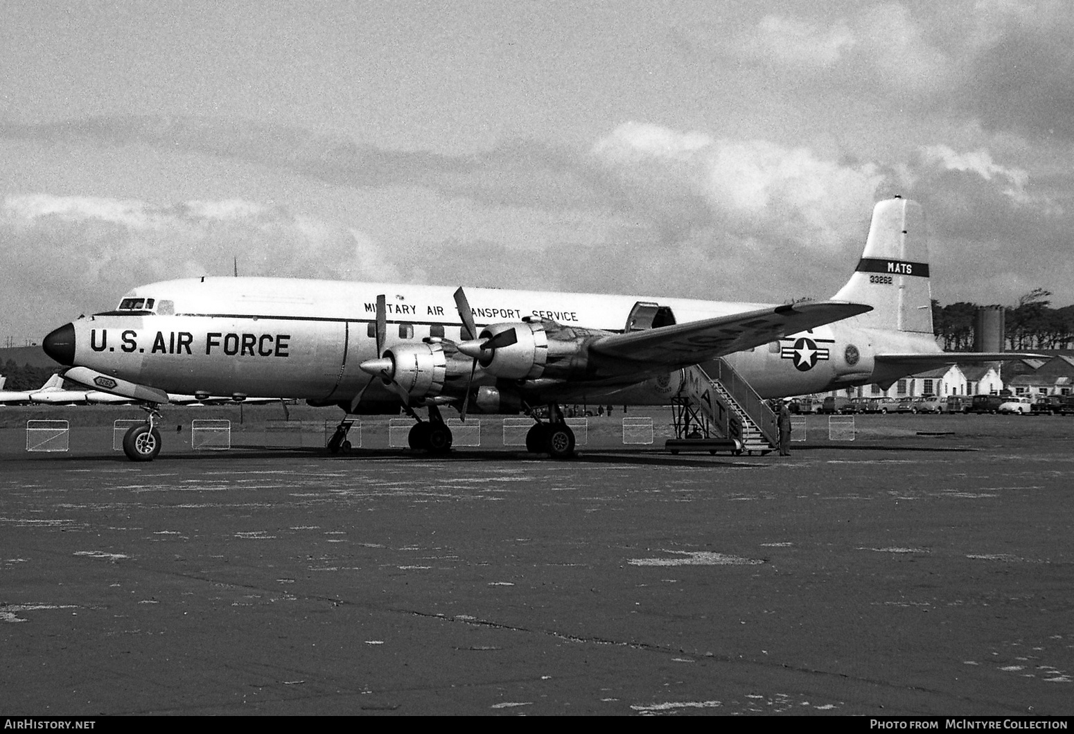 Aircraft Photo of 53-3262 / 33262 | Douglas C-118A Liftmaster | USA - Air Force | AirHistory.net #348002