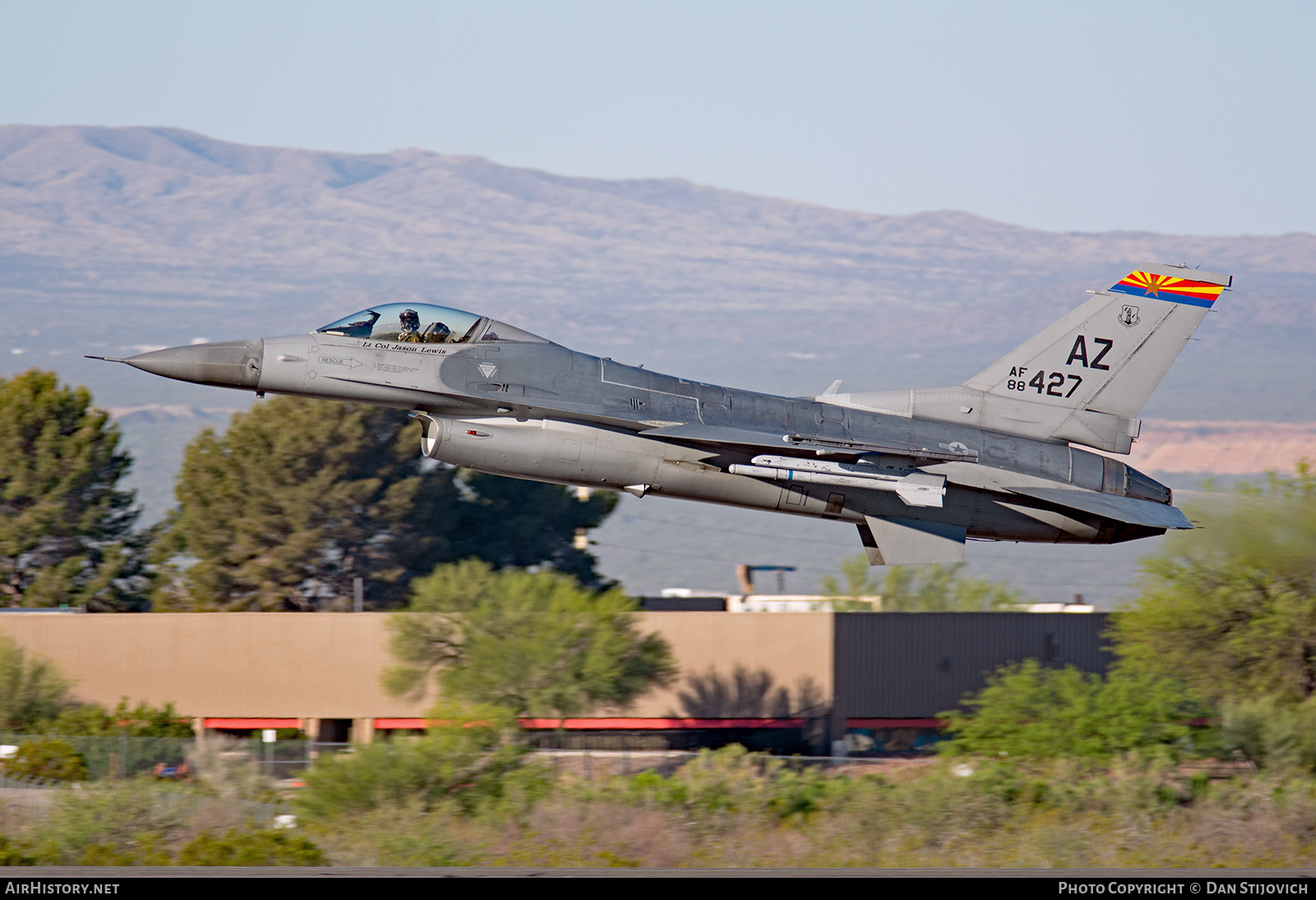 Aircraft Photo of 88-0427 / AF88-427 | General Dynamics F-16CM Fighting Falcon | USA - Air Force | AirHistory.net #348042