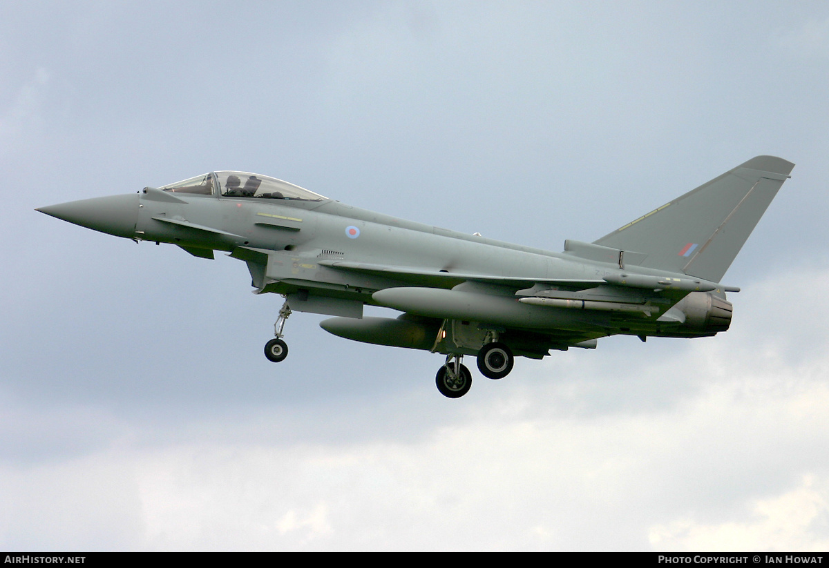 Aircraft Photo of ZJ944 | Eurofighter EF-2000 Typhoon FGR4 | UK - Air Force | AirHistory.net #348127