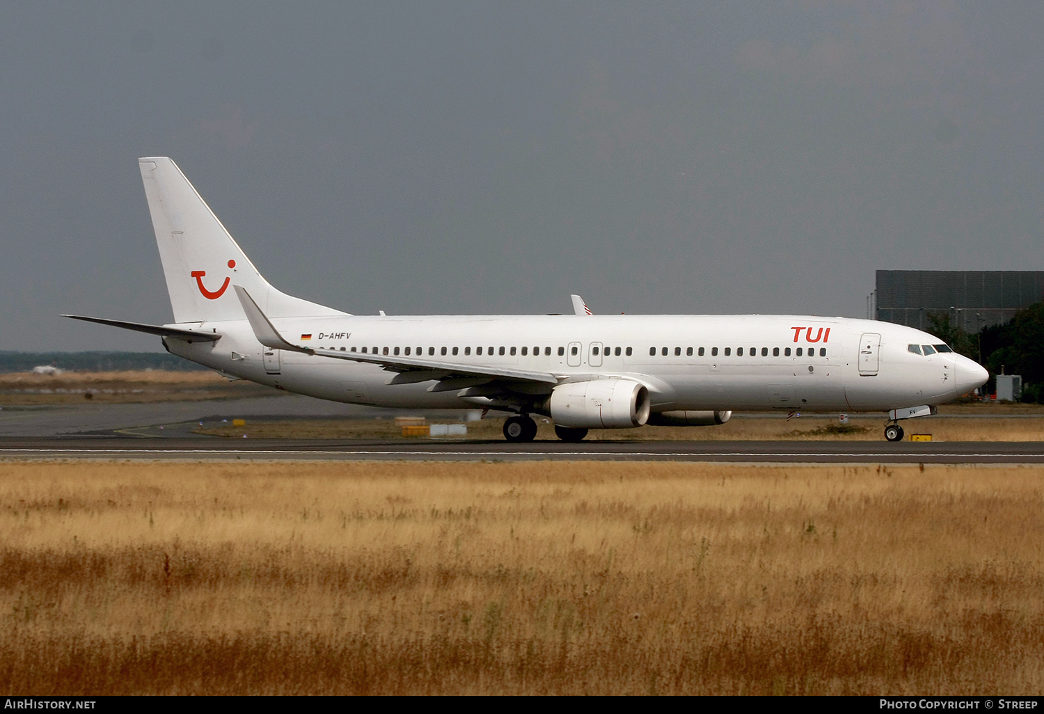 Aircraft Photo of D-AHFV | Boeing 737-8K5 | TUI | AirHistory.net #348165