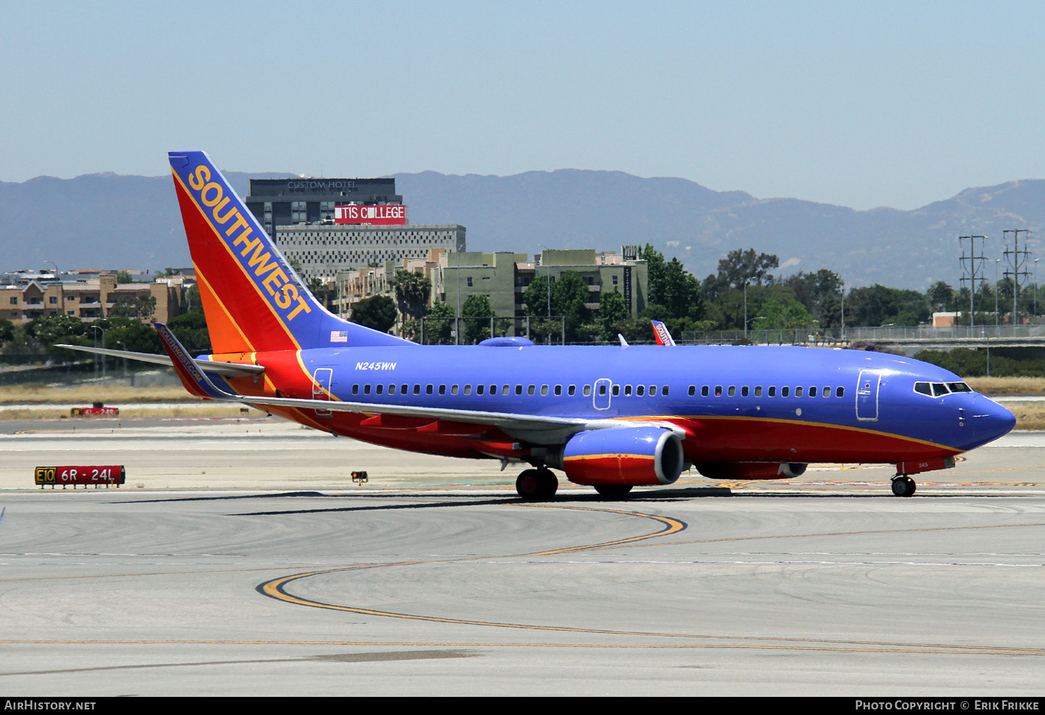 Aircraft Photo of N245WN | Boeing 737-7H4 | Southwest Airlines | AirHistory.net #348168