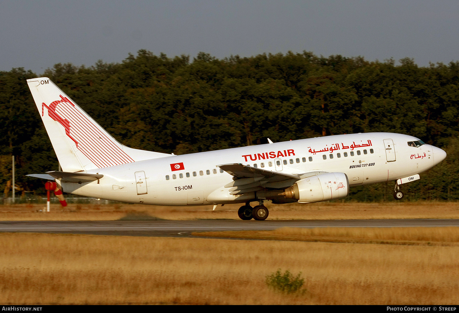 Aircraft Photo of TS-IOM | Boeing 737-6H3 | Tunisair | AirHistory.net #348173