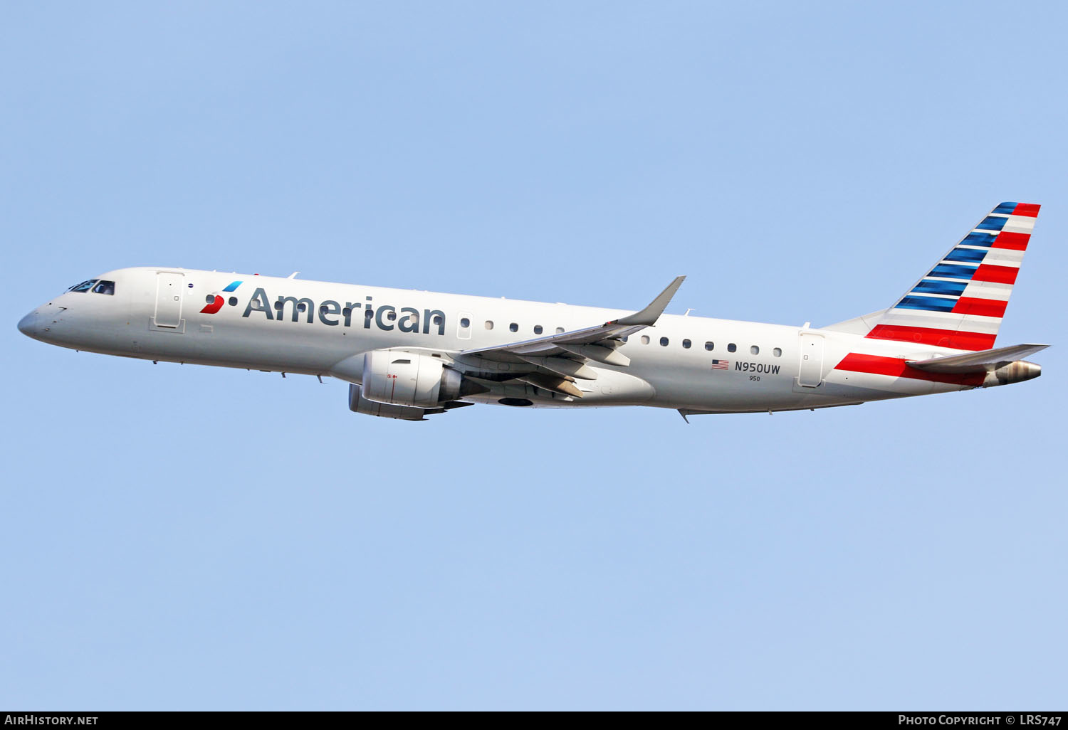 Aircraft Photo of N950UW | Embraer 190AR (ERJ-190-100IGW) | American Airlines | AirHistory.net #348196