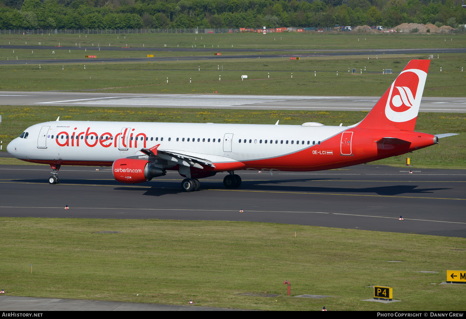 Aircraft Photo of OE-LCI | Airbus A321-211 | Air Berlin | AirHistory.net #348253