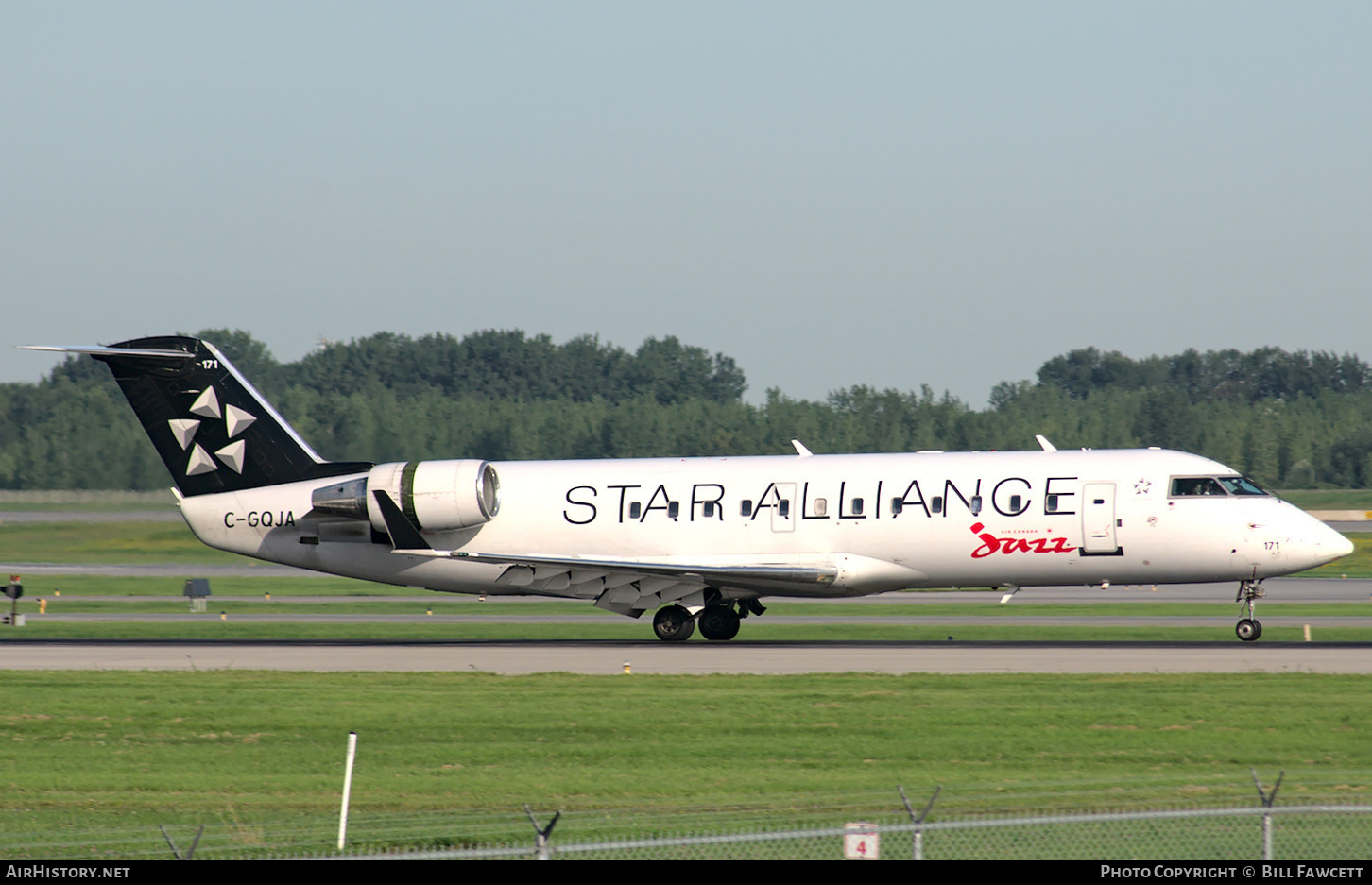 Aircraft Photo of C-GQJA | Bombardier CRJ-100 (CL-600-2B19) | Air Canada Jazz | AirHistory.net #348256