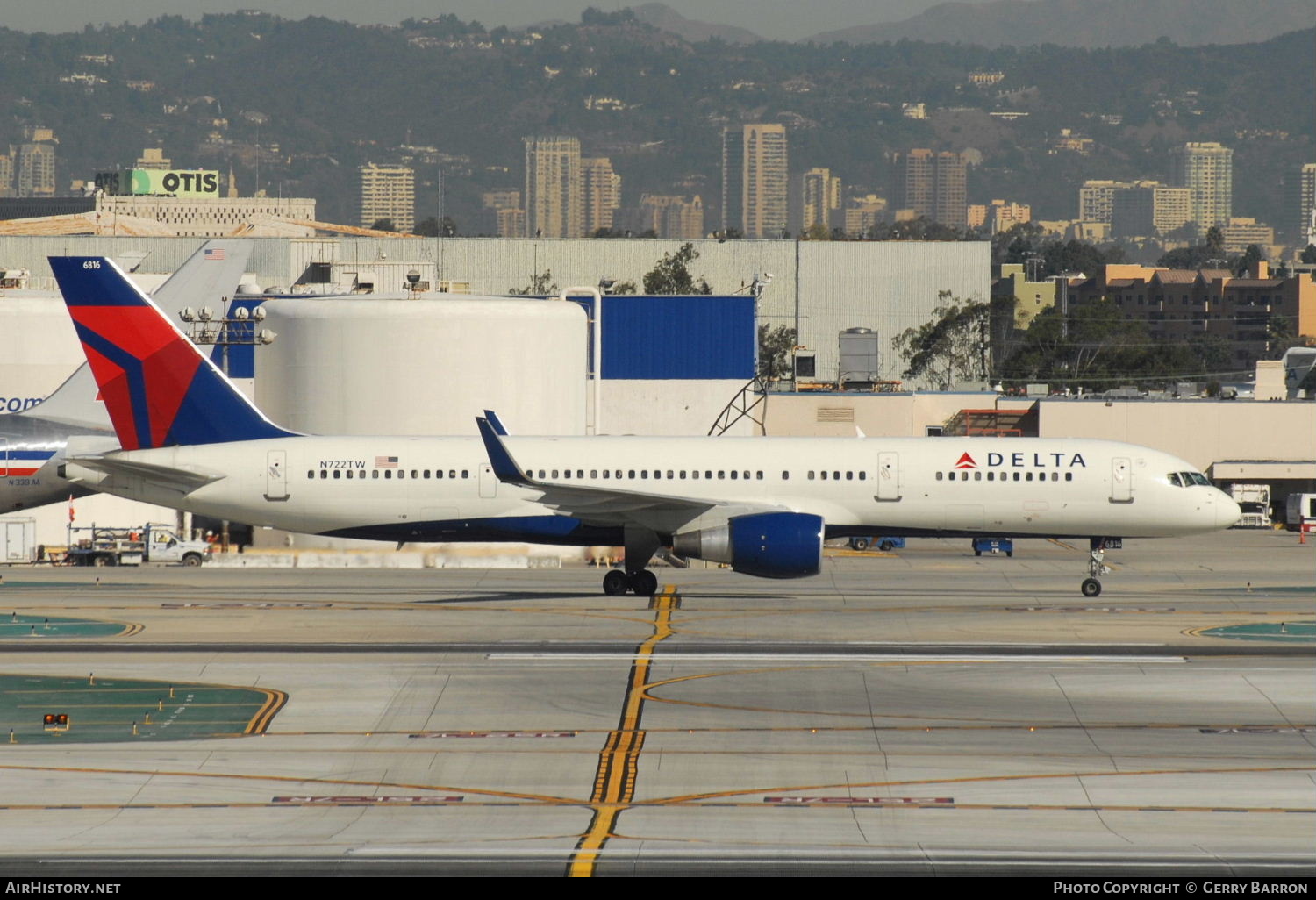 Aircraft Photo of N722TW | Boeing 757-231 | Delta Air Lines | AirHistory.net #348281